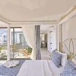Honeymoon With Luxury Indoor And Outdoor Pools In Kalkan *