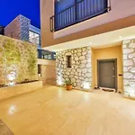 Villa Honeymoon With Luxury Indoor And Outdoor Pools In Kalkan