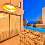 Honeymoon With Luxury Indoor And Outdoor Pools In Kalkan קס
