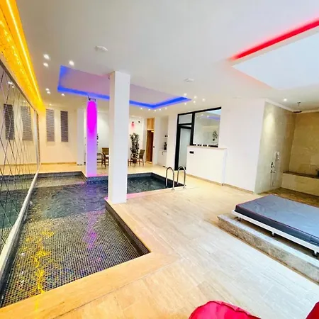 Honeymoon With Luxury Indoor And Outdoor Pools In Kalkan קס