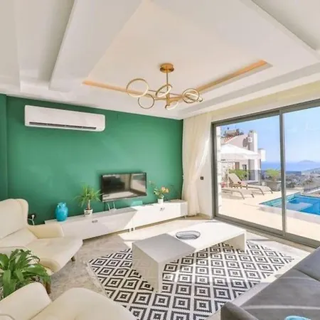 Honeymoon With Luxury Indoor And Outdoor Pools In Kalkan *