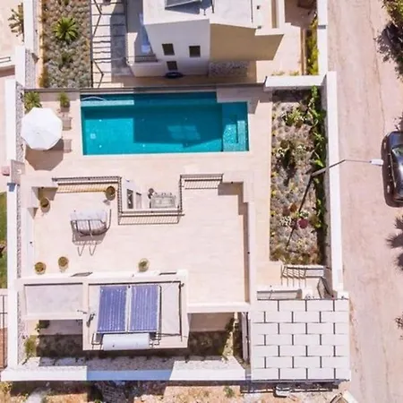 Villa Honeymoon With Luxury Indoor And Outdoor Pools In Kalkan Kas