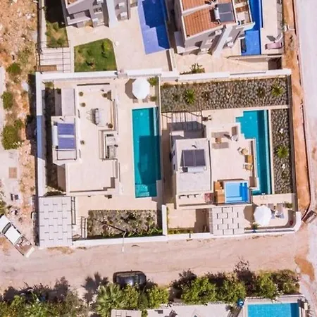 Honeymoon With Luxury Indoor And Outdoor Pools In Kalkan Βίλα *
