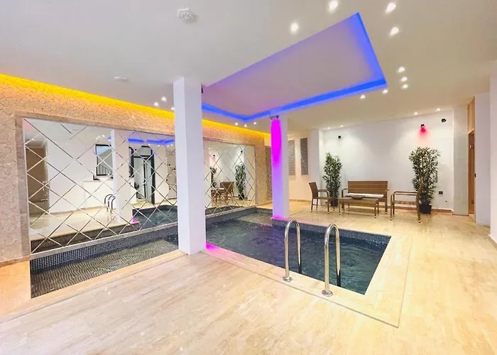 빌라 Honeymoon With Luxury Indoor And Outdoor Pools In Kalkan 카스