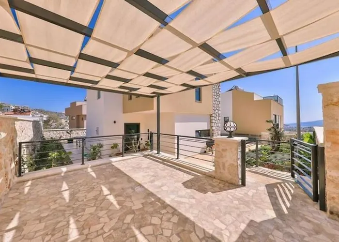 Honeymoon With Luxury Indoor And Outdoor Pools In Kalkan 빌라