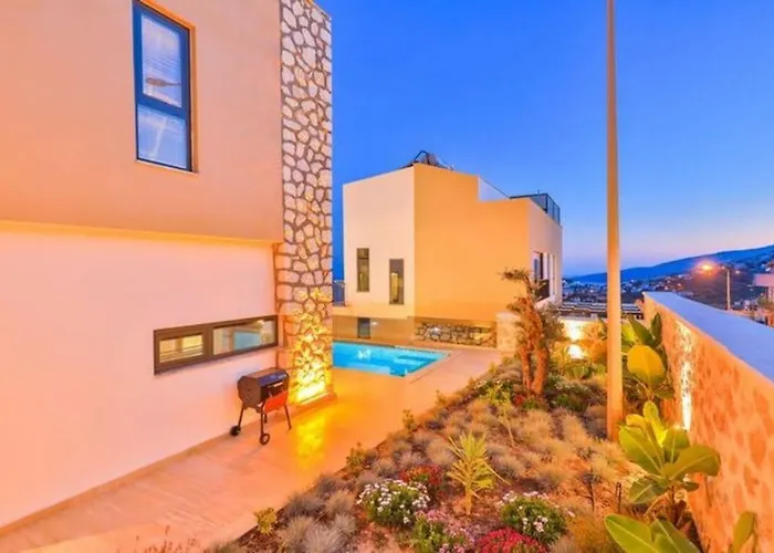 Honeymoon With Luxury Indoor And Outdoor Pools In Kalkan 빌라 *