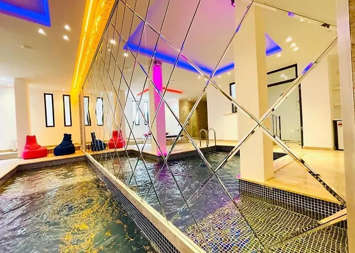 Honeymoon With Luxury Indoor And Outdoor Pools In Kalkan 빌라 카스