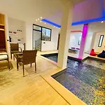 Honeymoon With Luxury Indoor And Outdoor Pools In Kalkan 빌라 카스