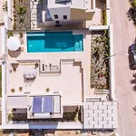 빌라 Honeymoon With Luxury Indoor And Outdoor Pools In Kalkan 카스