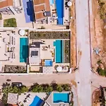 Honeymoon With Luxury Indoor And Outdoor Pools In Kalkan